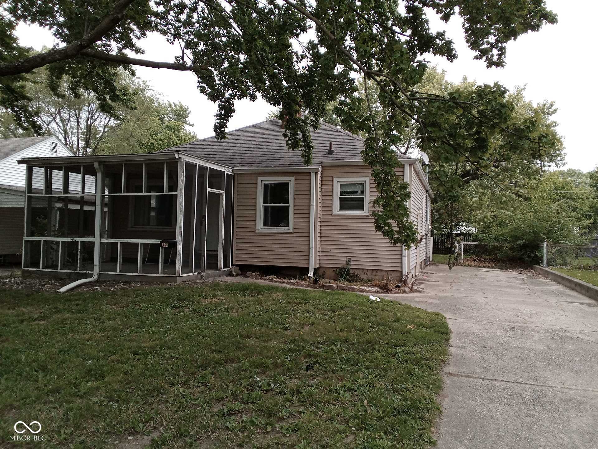 1741 North Riley Avenue Indianapolis, IN 46218 - Photo 2 of 11 Gallery Image 2
