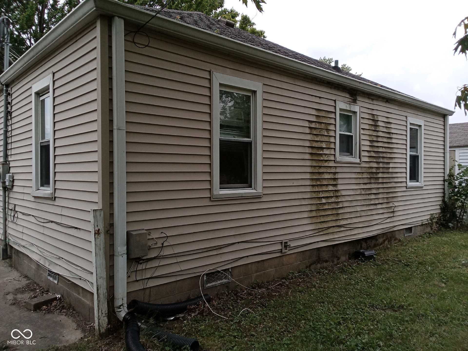 1741 North Riley Avenue Indianapolis, IN 46218 - Photo 6 of 11 Gallery Image 6