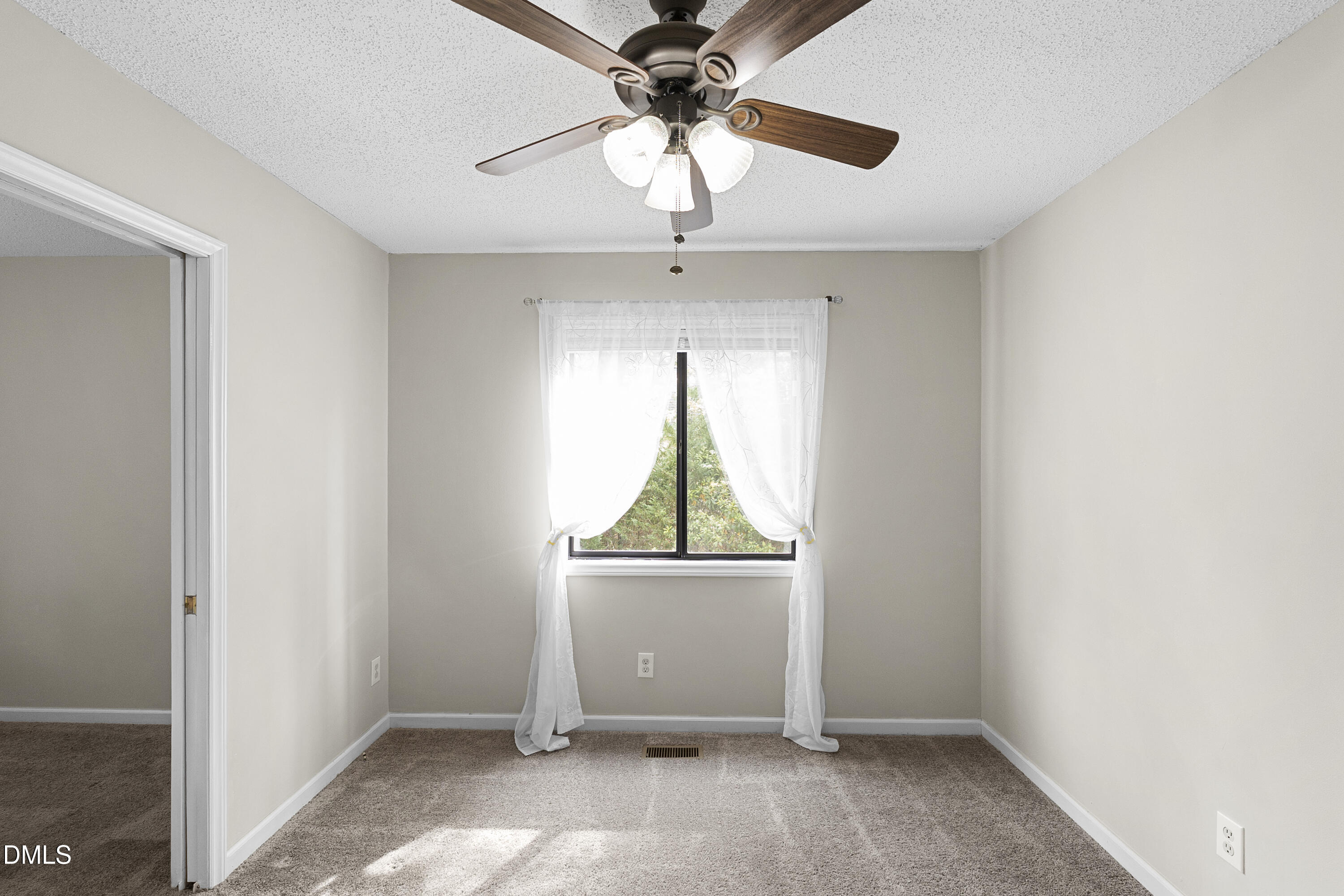 17 Coldstream Lane, Unit 6 Pinehurst, NC 28374 - Photo 35 of 62 17_coldstream_bedC_1