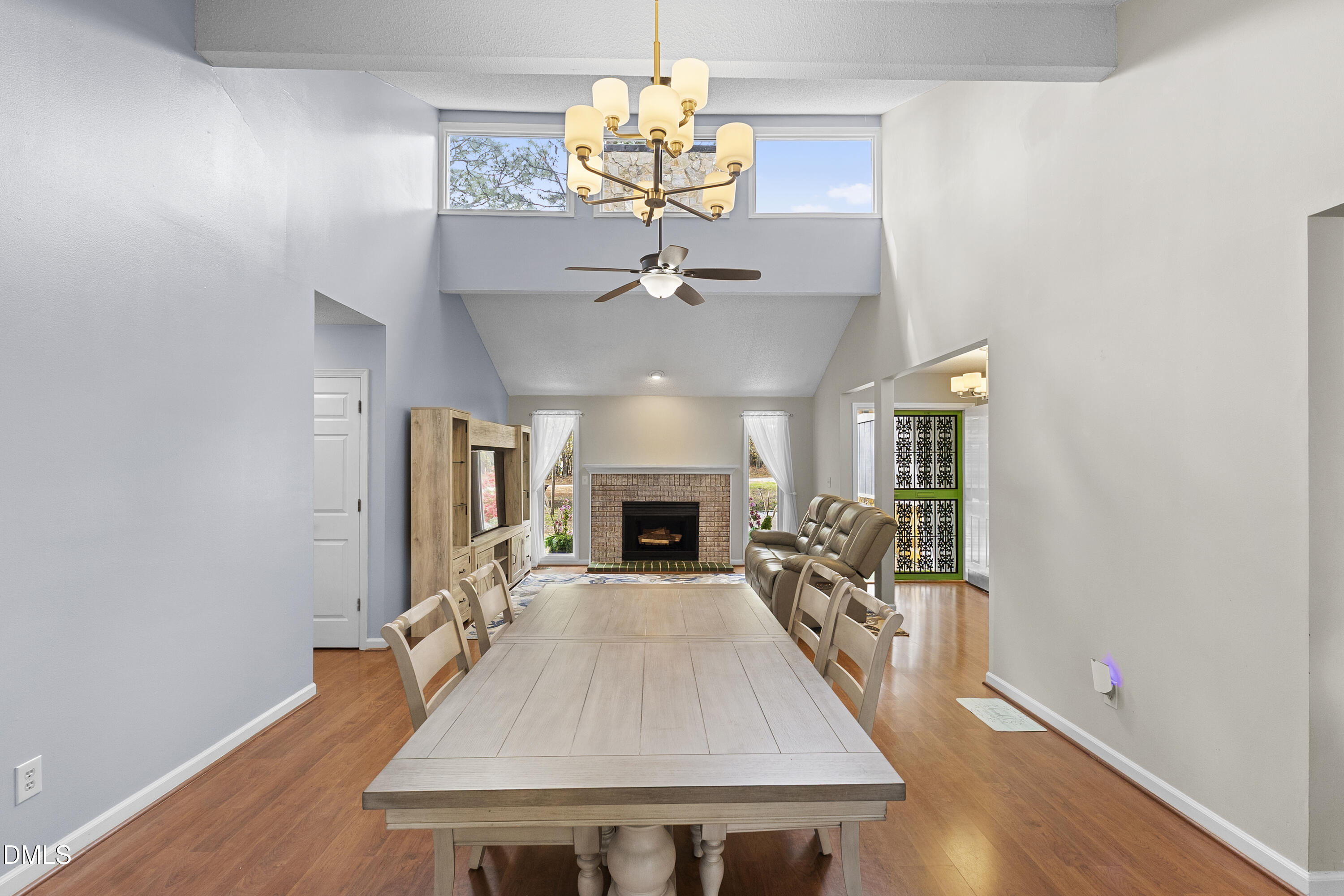 17 Coldstream Lane, Unit 6 Pinehurst, NC 28374 - Photo 40 of 62 17_coldstream_dining_1