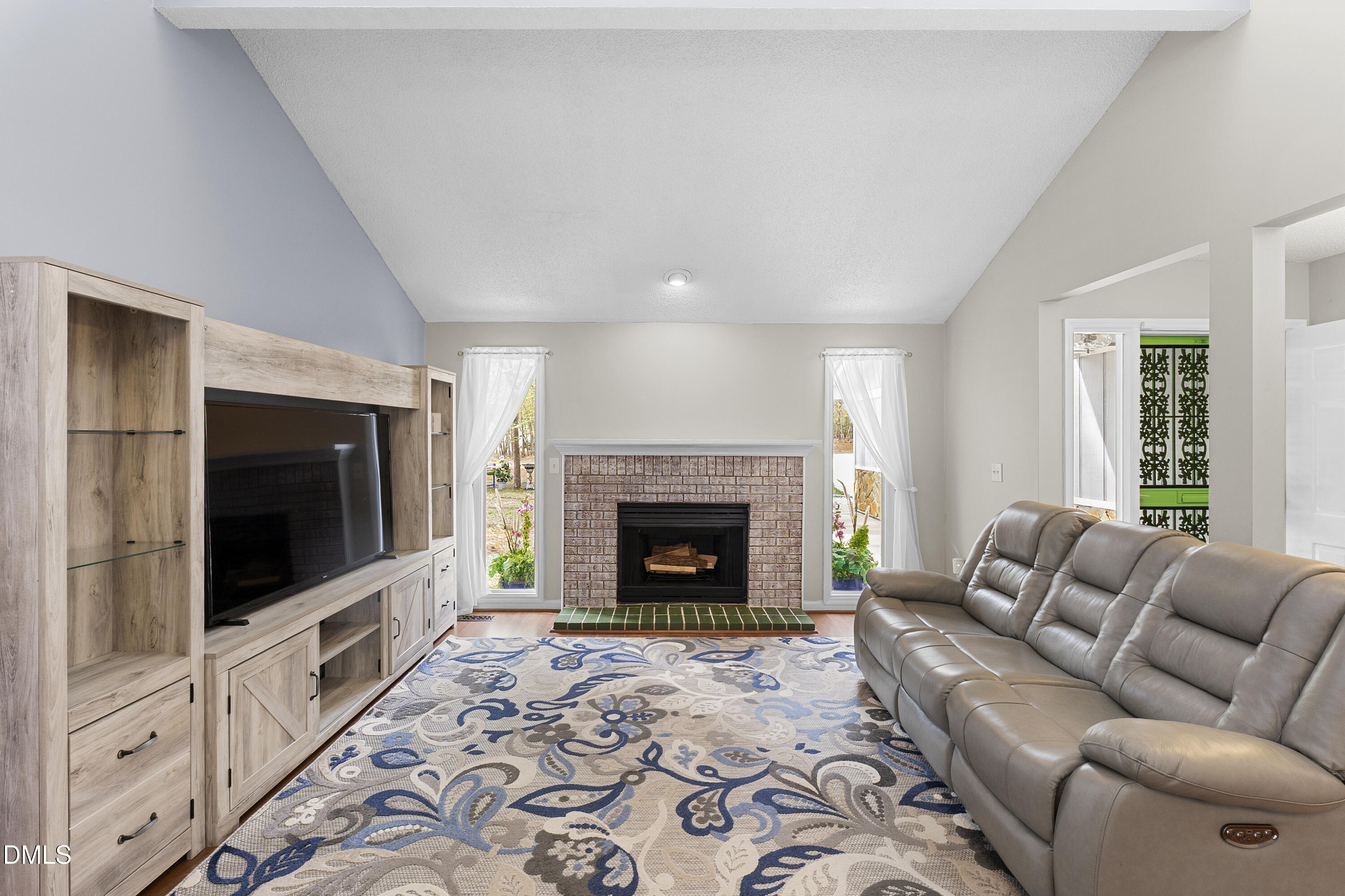 17 Coldstream Lane, Unit 6 Pinehurst, NC 28374 - Photo 51 of 62 17_coldstream_living_1