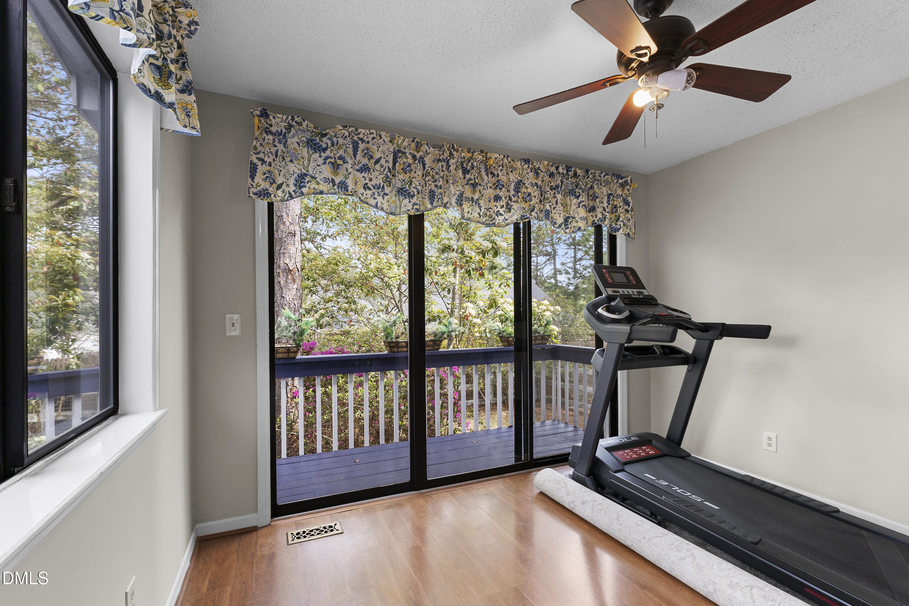 17 Coldstream Lane, Unit 6 Pinehurst, NC 28374 - Photo 59 of 62 17_coldstream_sunroom_3