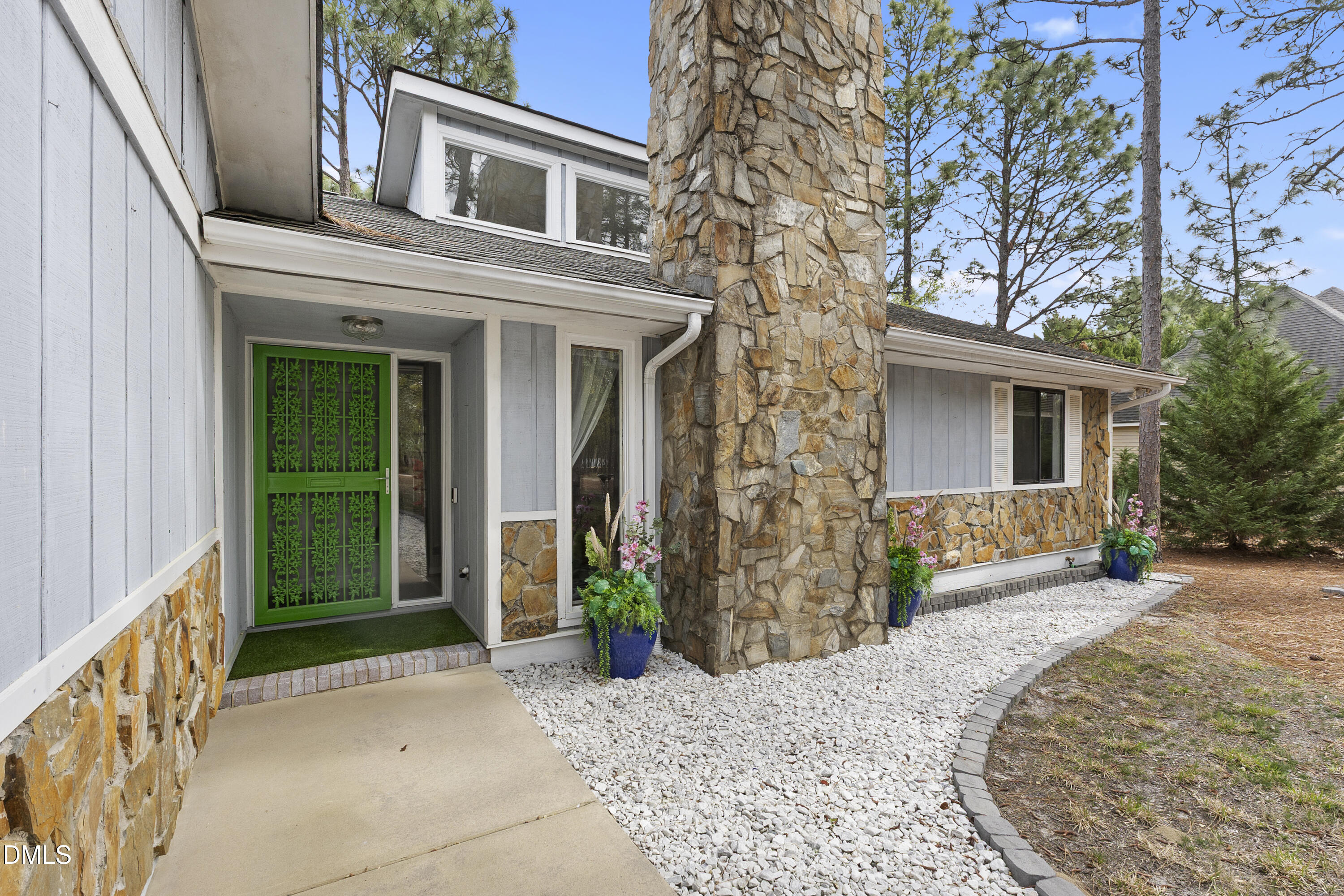 17 Coldstream Lane, Unit 6 Pinehurst, NC 28374 - Photo 6 of 62 17_coldstream_1front_8
