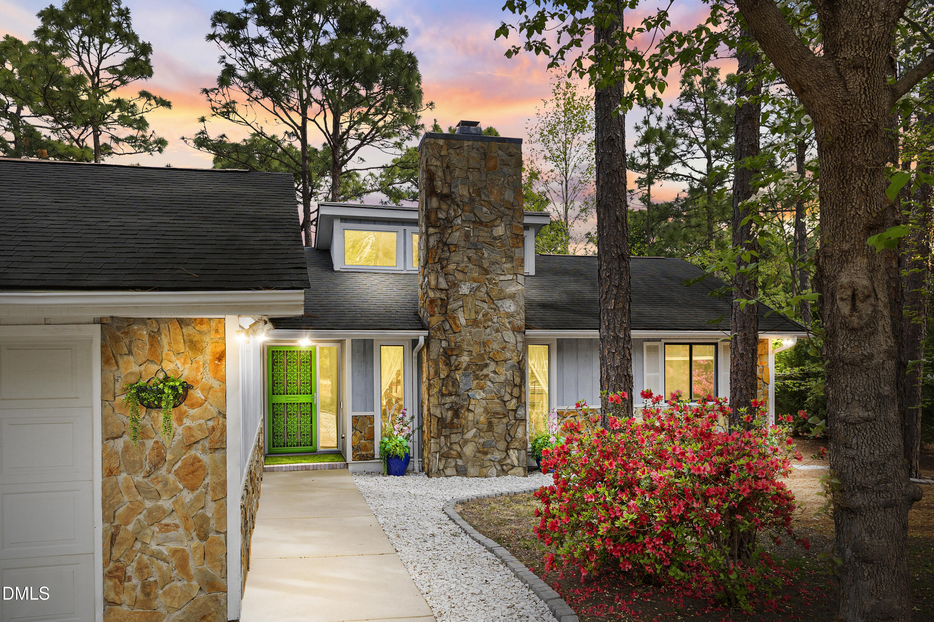 17 Coldstream Lane, Unit 6 Pinehurst, NC 28374 - Photo 61 of 62 17_coldstream_twilight_1