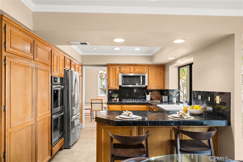6071 Zircon Avenue Rancho Cucamonga, CA 91701 - Photo 13 of 75