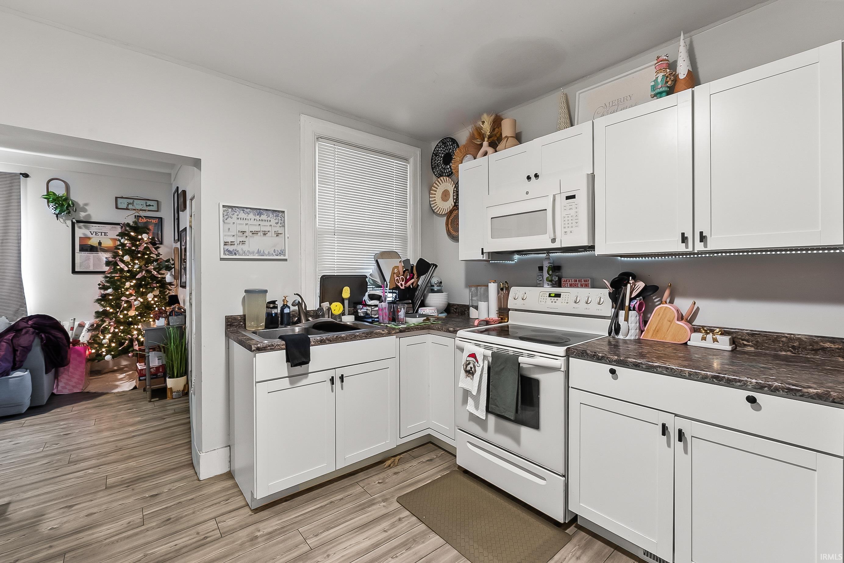 653 Putnam Street Fort Wayne, IN 46808 - Photo 11 of 17