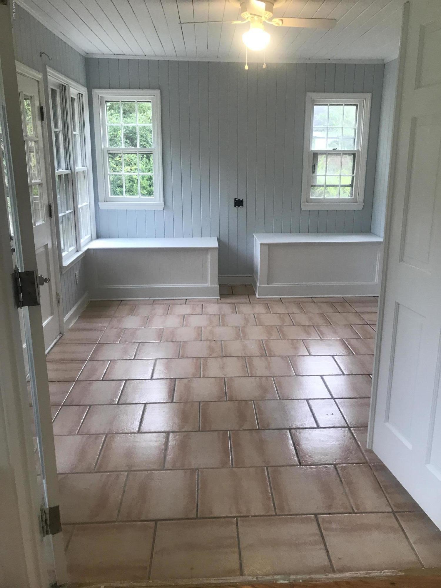 2110 Hardee Road Kinston, NC 28504 - Photo 2 of 23 right off kitchen has a door to outside