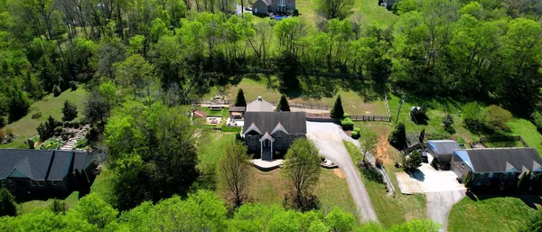 $749,900 | 1759 V.P. Lunn Drive, Spring Hill, TN 37174