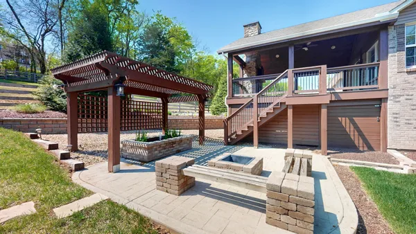 $749,900 | 1759 V.P. Lunn Drive, Spring Hill, TN 37174