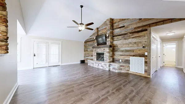 $749,900 | 1759 V.P. Lunn Drive, Spring Hill, TN 37174