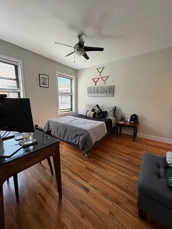 $1,895 | 631 West Roscoe Street, Unit M1, Chicago, IL 60657