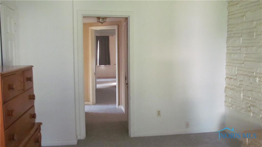 2921 Chipplegate Road Toledo, OH 43614 - Photo 5 of 15 Gallery Image 5
