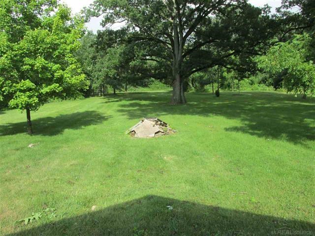1700 Rochester Road Oakland, MI 48363 - Photo 40 of 43 31319509-39.JPG