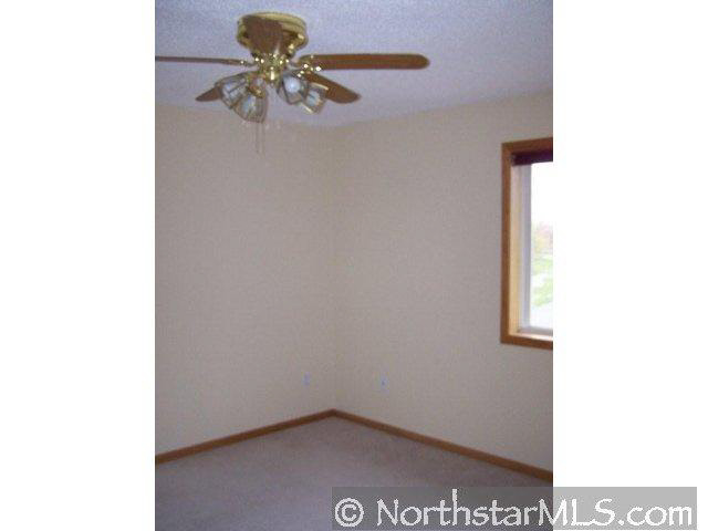 6136 Mill Run Road Monticello, MN 55362 - Photo 9 of 10 Gallery Image 9