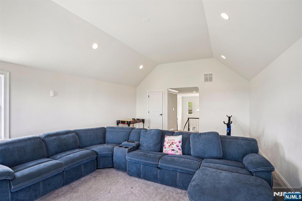 281 Crescent Avenue Ramsey, NJ 07430 - Photo 42 of 47