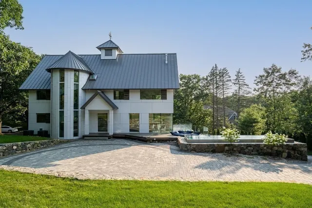 $18,000 | 30 Whipple Road, Lexington, MA 02420