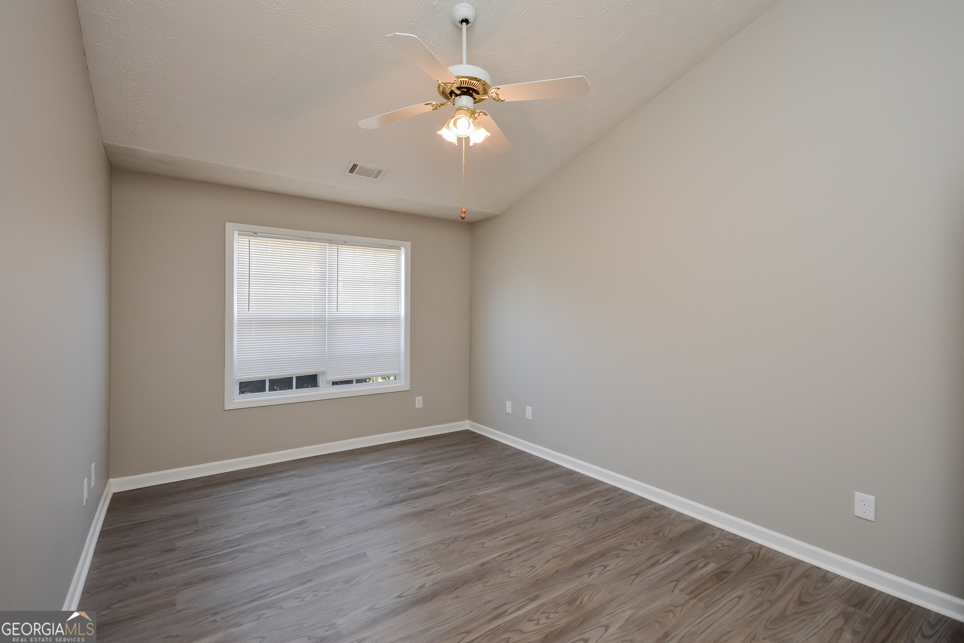 645 Pebble Boulevard Covington, GA 30016 - Photo 12 of 16