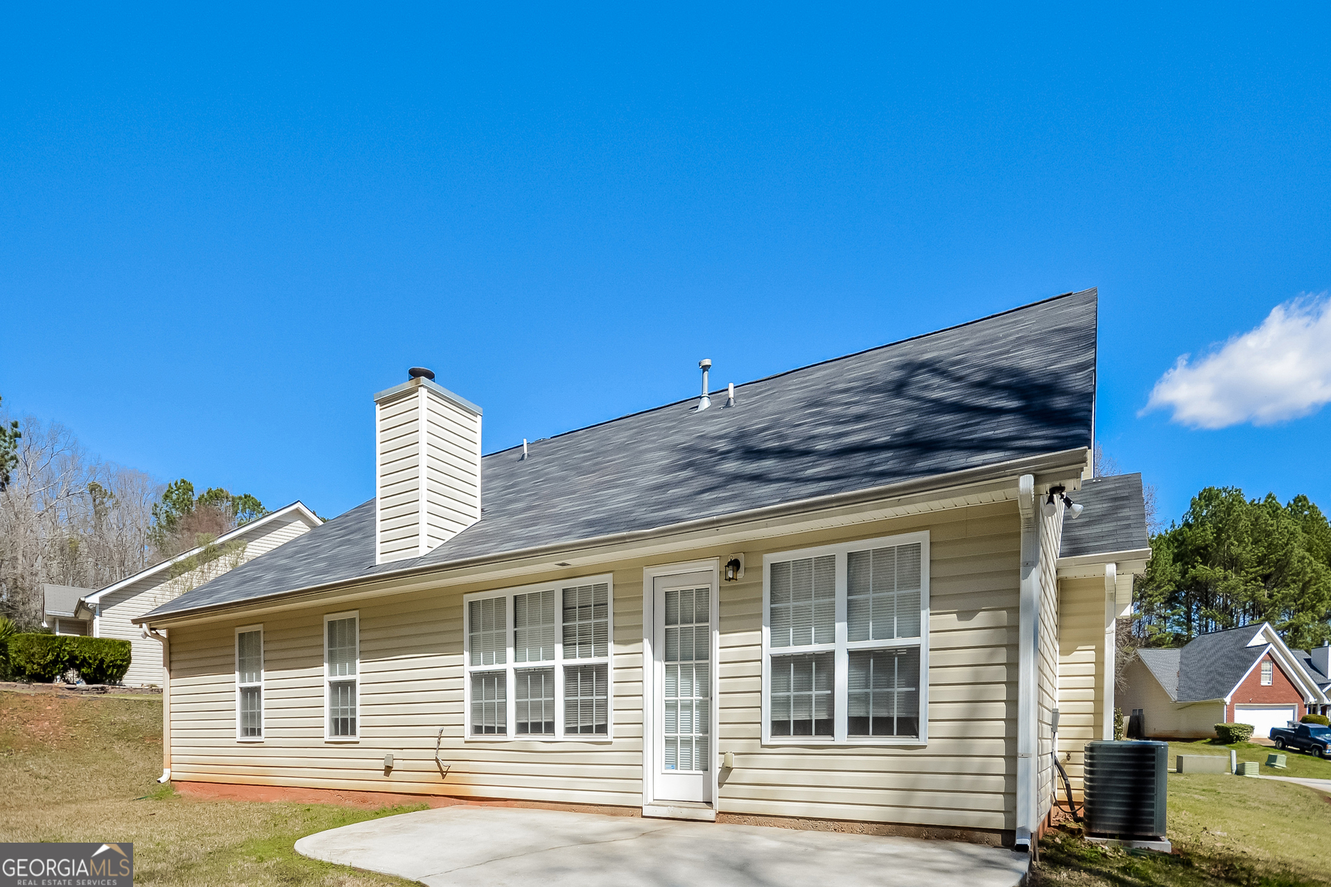 645 Pebble Boulevard Covington, GA 30016 - Photo 15 of 16