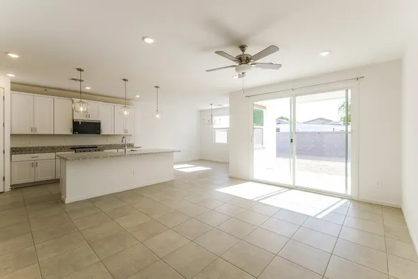 $2,405 | 5319 South 244th Avenue, Buckeye, AZ 85326