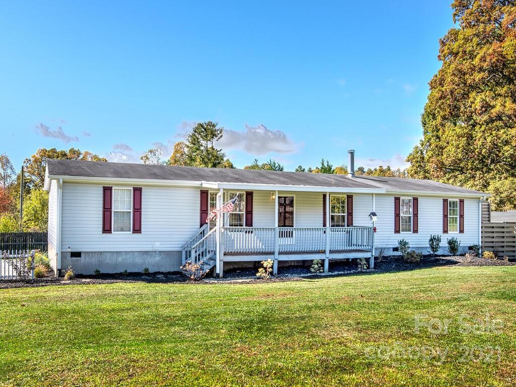 35 Old Case Road Fletcher, NC 28732 - Photo 1 of 31 Gallery Image 1