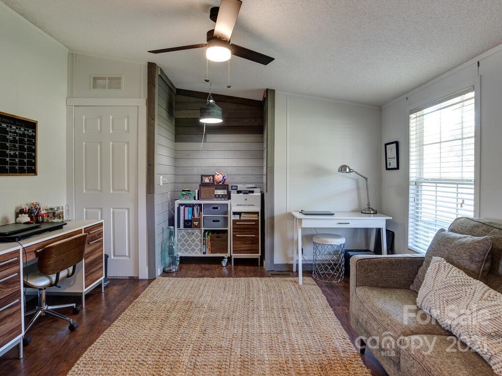 35 Old Case Road Fletcher, NC 28732 - Photo 18 of 31 Gallery Image 18