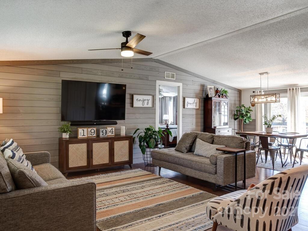 35 Old Case Road Fletcher, NC 28732 - Photo 7 of 31 Gallery Image 7