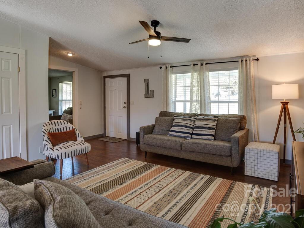 35 Old Case Road Fletcher, NC 28732 - Photo 9 of 31 Gallery Image 9