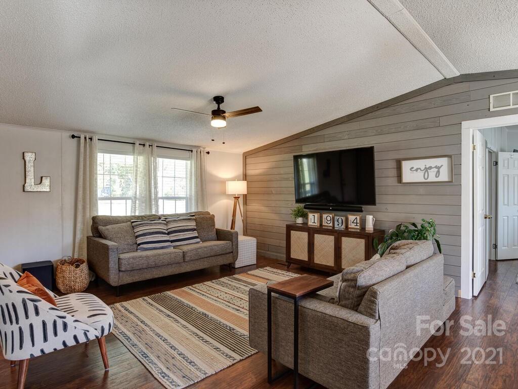 35 Old Case Road Fletcher, NC 28732 - Photo 10 of 31 Gallery Image 10