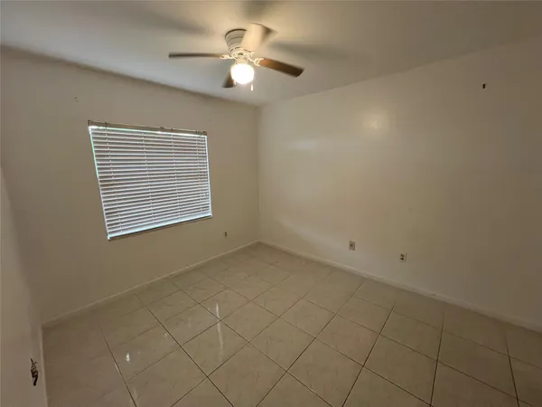 $2,050 | 2900 Northwest 42nd Avenue, Unit A409, Coconut Creek, FL 33066