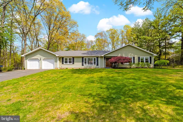 $799,900 | 7 Michelle Street, Monroe Township, NJ 08831