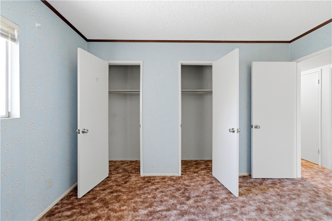 590 Ridgecrest Drive Kingman, AZ 86409 - Photo 19 of 33 a view of an empty room