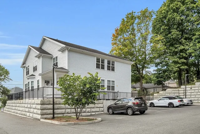 $740,000 | 2253 Washington Street, Unit 2, Canton, MA 02021