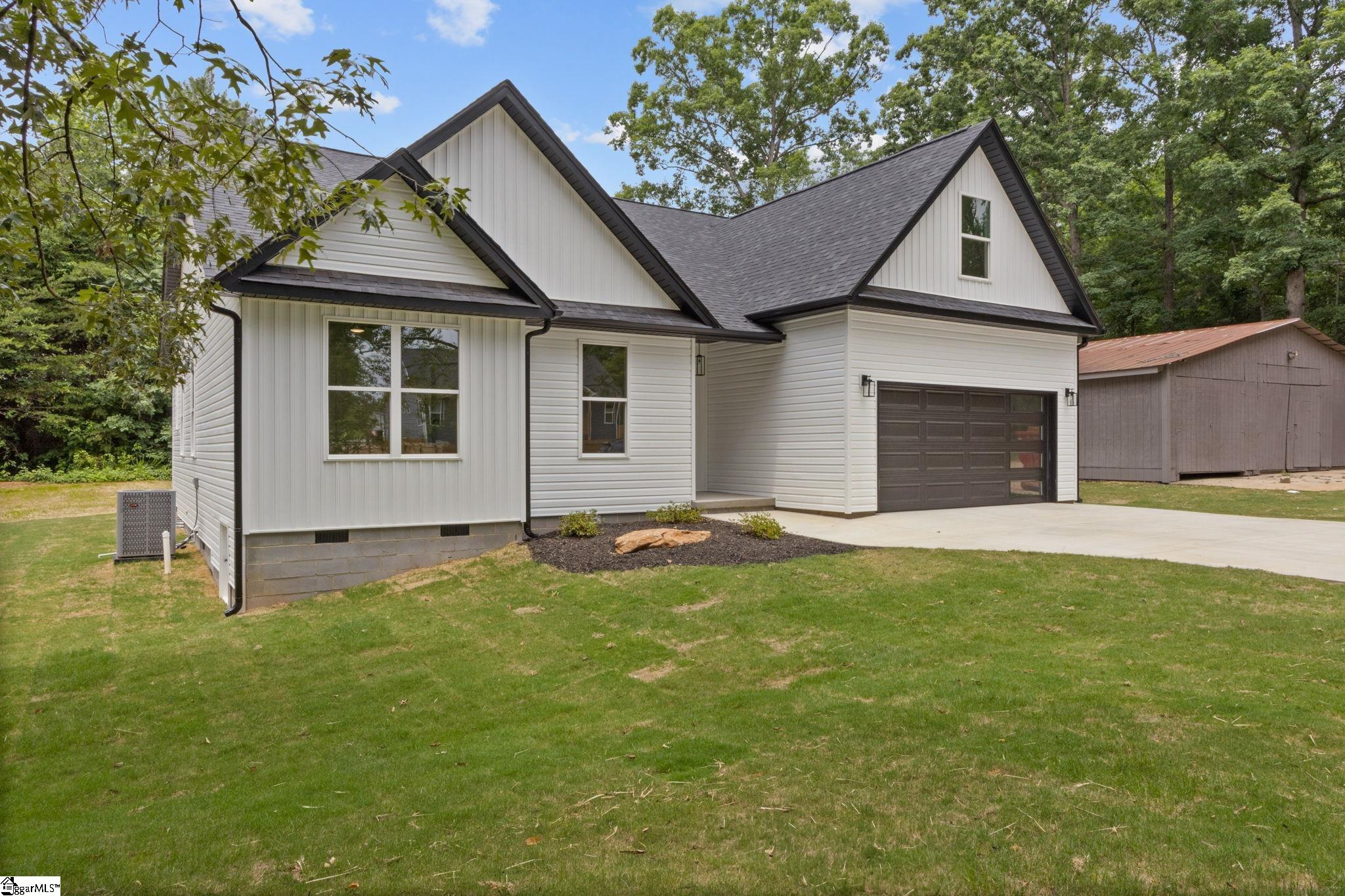 215 Timberlane Road Greer, SC 29651 - Photo 31 of 38
