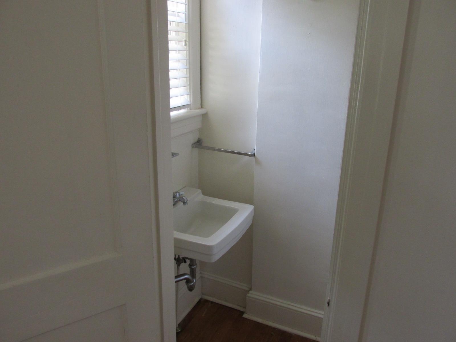 2958 Corbieshaw Road Southwest Roanoke, VA 24015 - Photo 14 of 43 IMG_7325