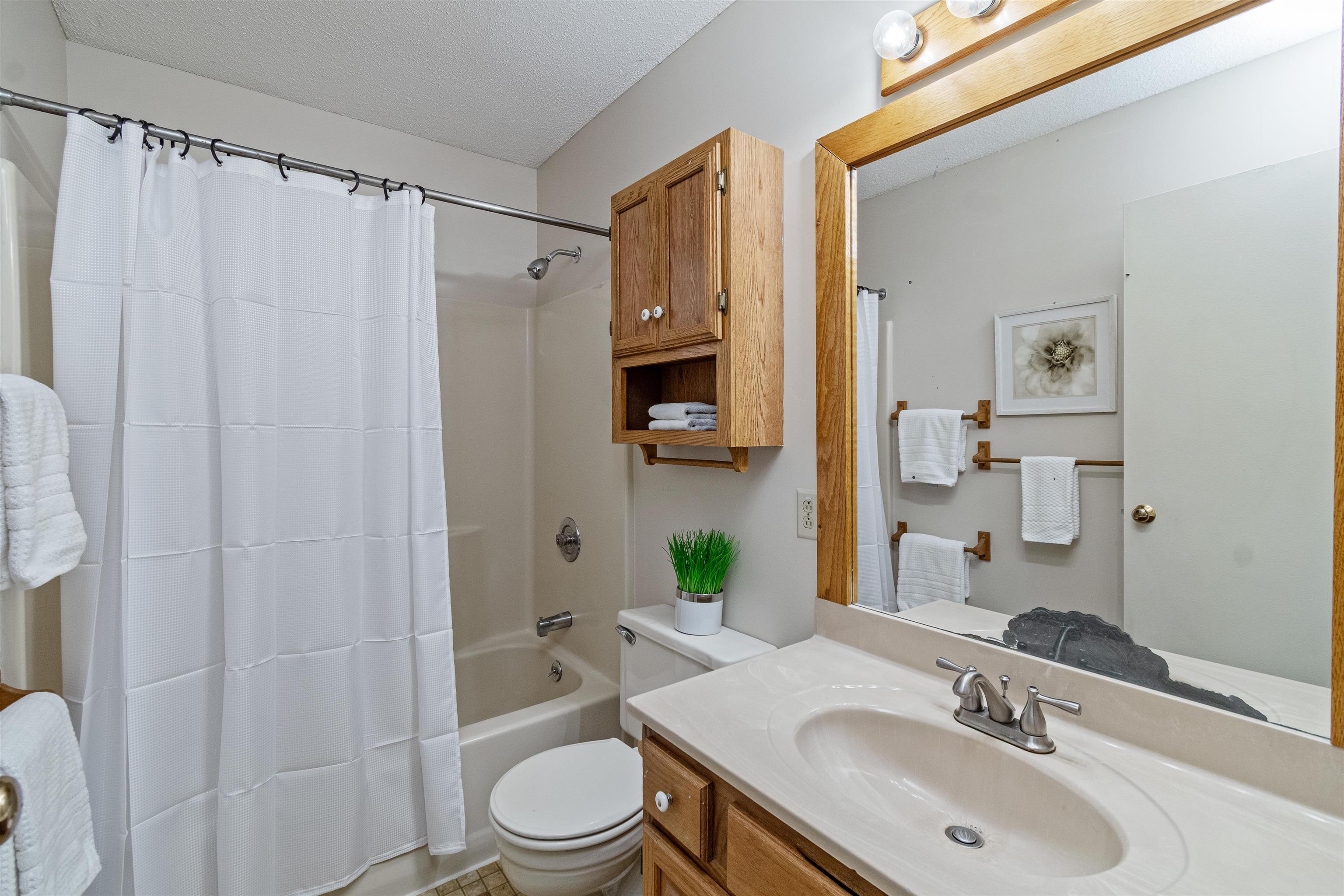 71 Ti Lane Shelburne, VT 05482 - Photo 21 of 32