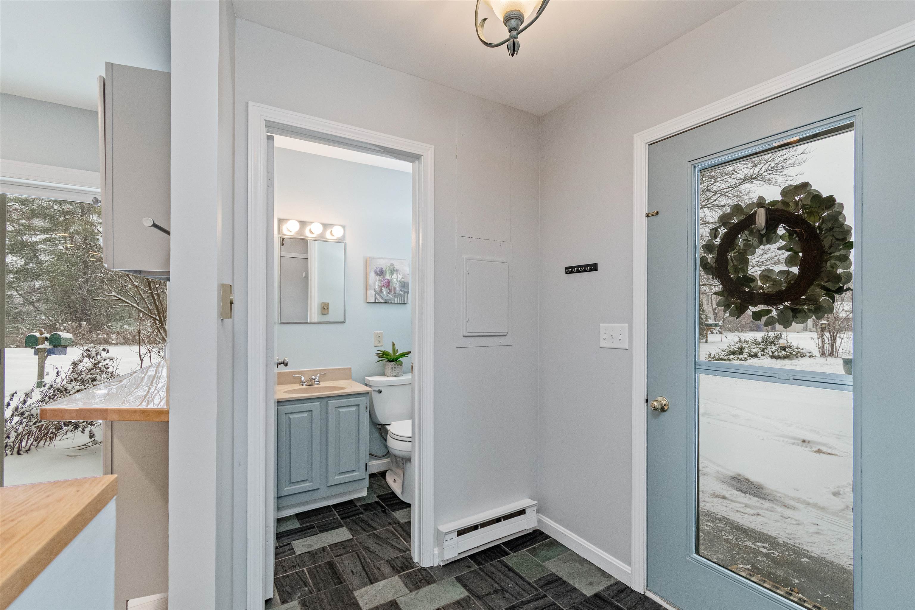 71 Ti Lane Shelburne, VT 05482 - Photo 6 of 32