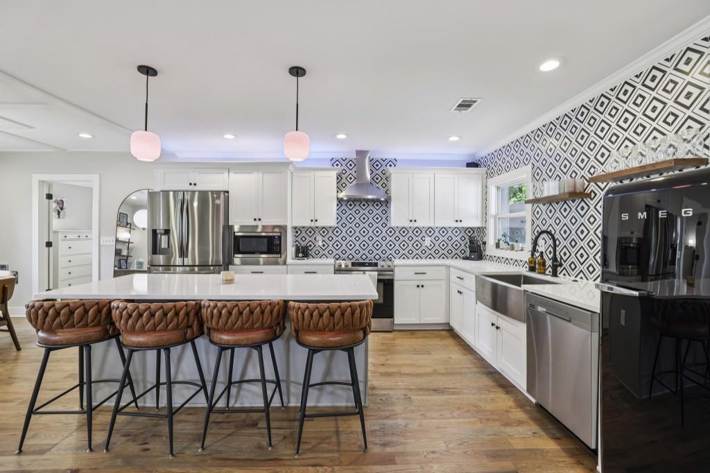 1702 Valencia Road Decatur, GA 30032 - Photo 9 of 29