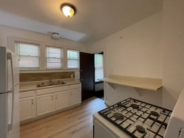 $1,100 | 4708 Lakewood Street, Detroit, MI 48215