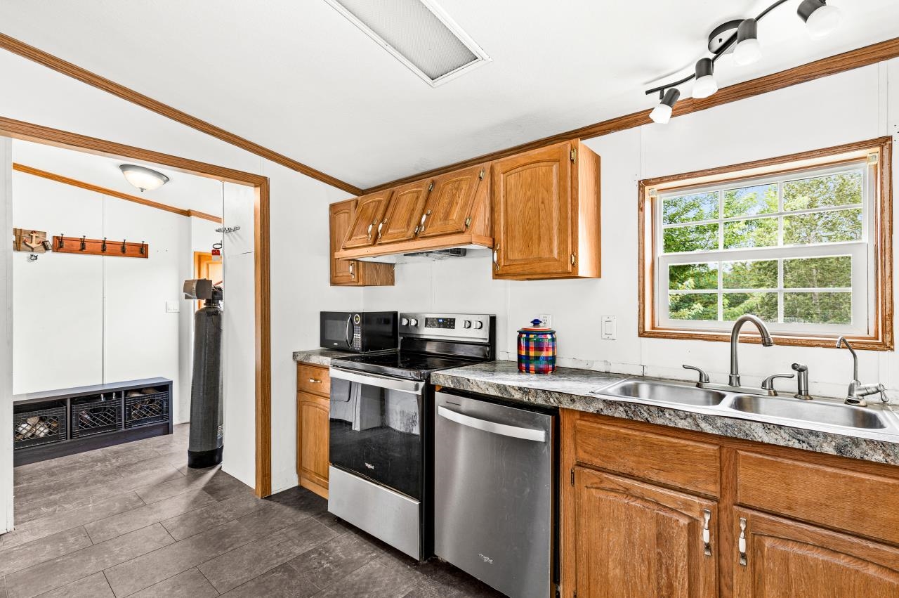 7679 Bear Trap Junction Road Saginaw, MN 55779 - Photo 15 of 50 Gallery Image 15