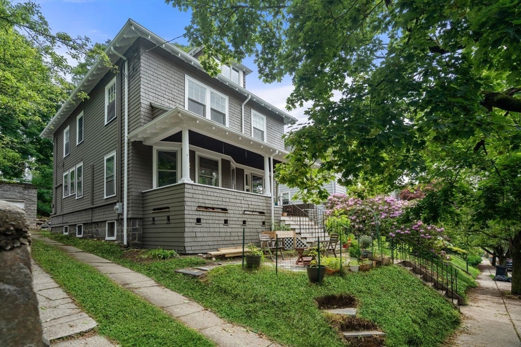 51 Manthorne Road Boston, MA 02132 - Photo 4 of 35 Gallery Image 4