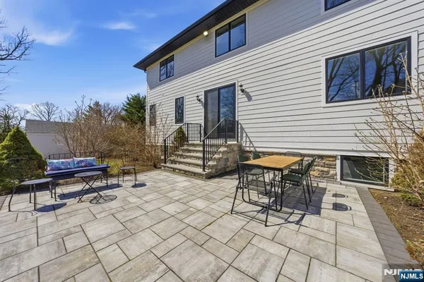 $3,200,000 | 34 Du Bois Avenue, Alpine, NJ 07620