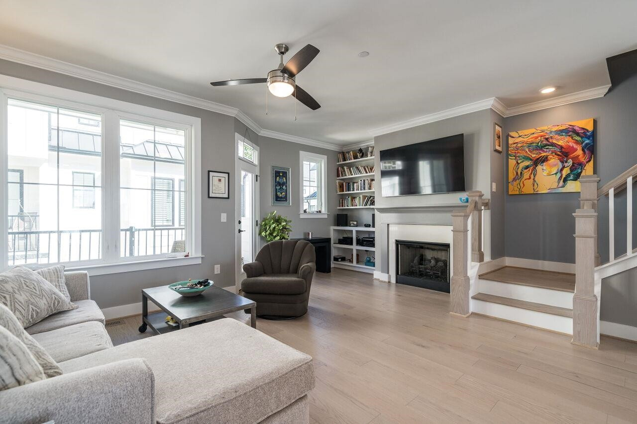 1501 Draper Vw Loop, Unit 104 Raleigh, NC 27608 - Photo 11 of 29 Photo 11