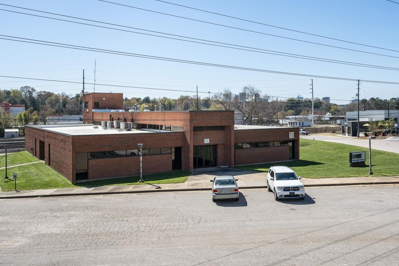 1501 Draper Vw Loop, Unit 104 Raleigh, NC 27608 - Photo 19 of 29 Photo 19