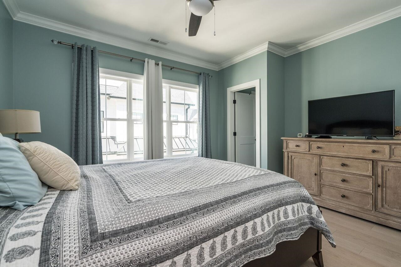 1501 Draper Vw Loop, Unit 104 Raleigh, NC 27608 - Photo 23 of 29 Photo 23