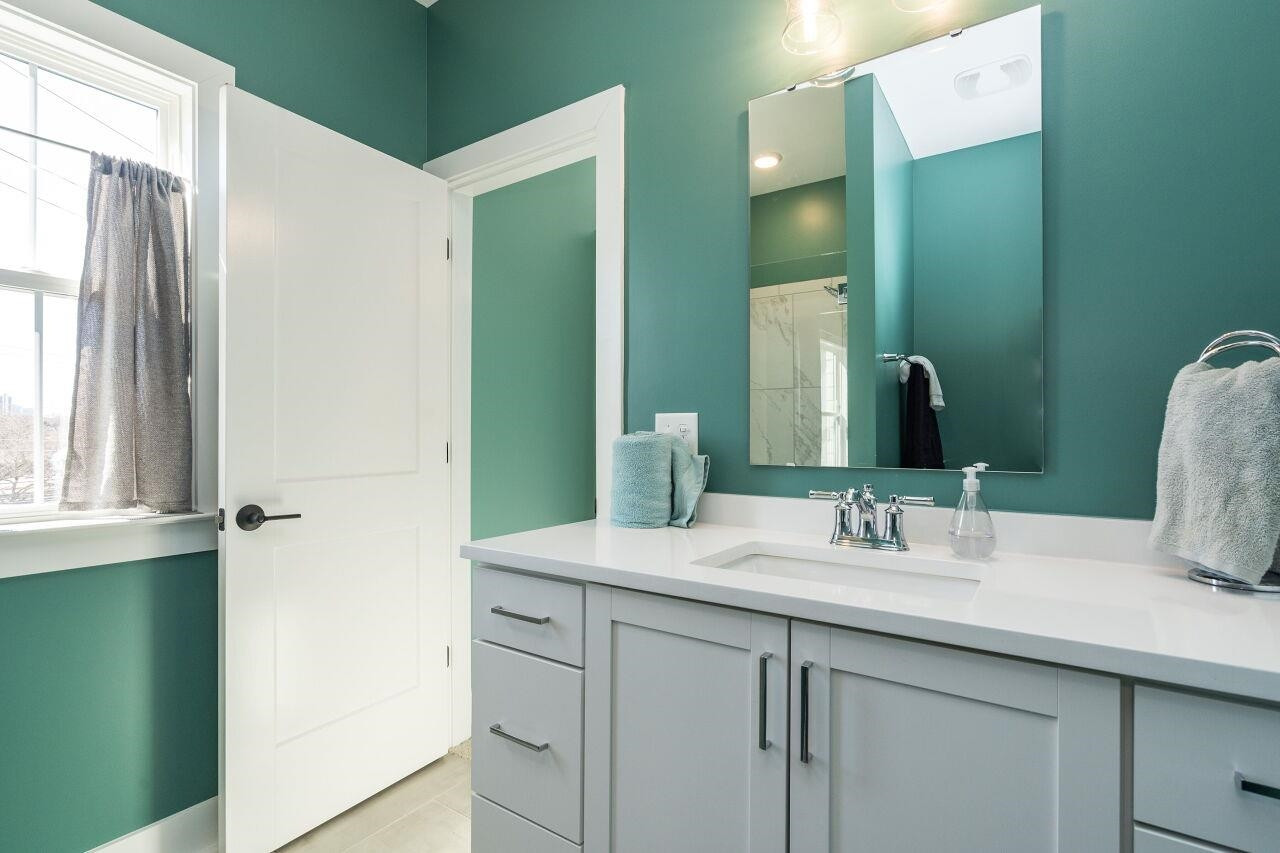 1501 Draper Vw Loop, Unit 104 Raleigh, NC 27608 - Photo 26 of 29 Photo 26