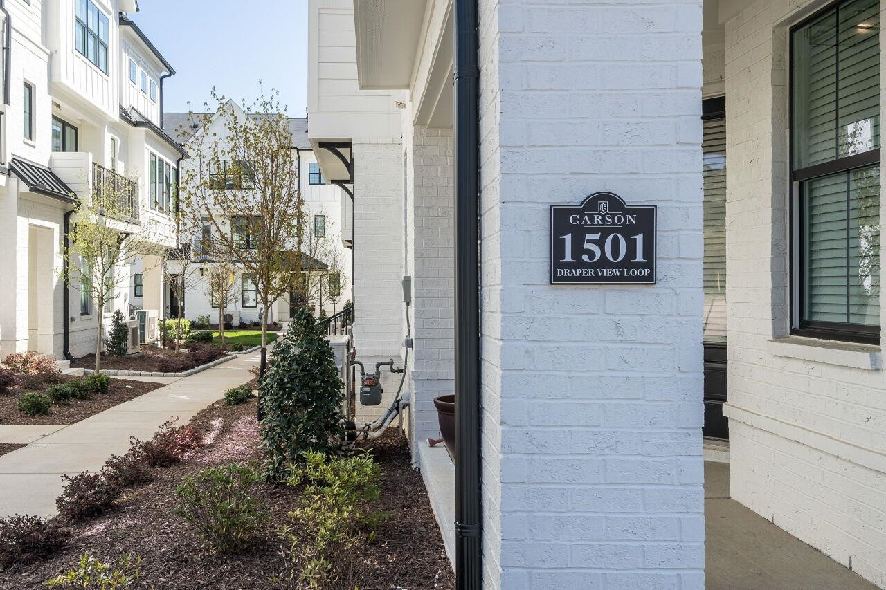 1501 Draper Vw Loop, Unit 104 Raleigh, NC 27608 - Photo 28 of 29 Photo 28