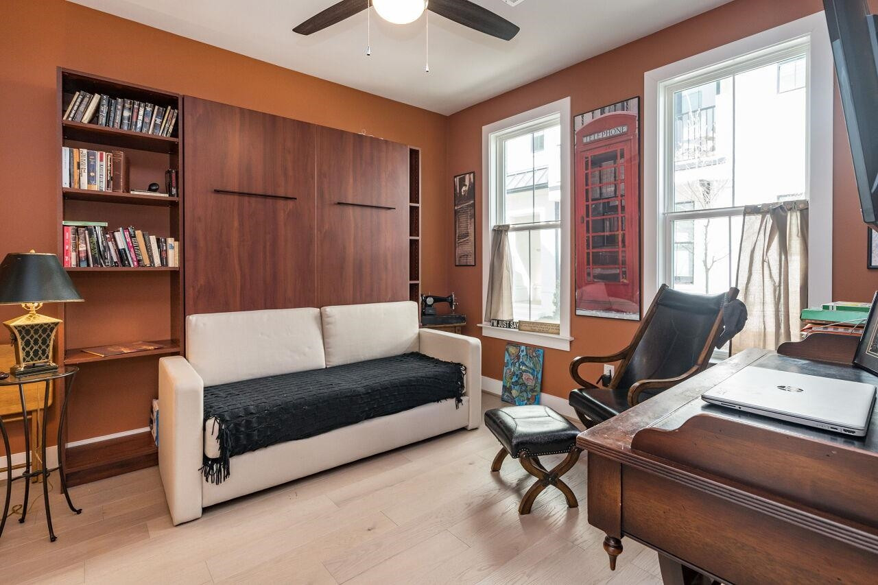 1501 Draper Vw Loop, Unit 104 Raleigh, NC 27608 - Photo 3 of 29 Photo 3