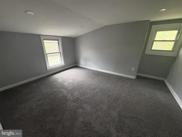$325,000 | 3541 Mount Road, Aston, PA 19014