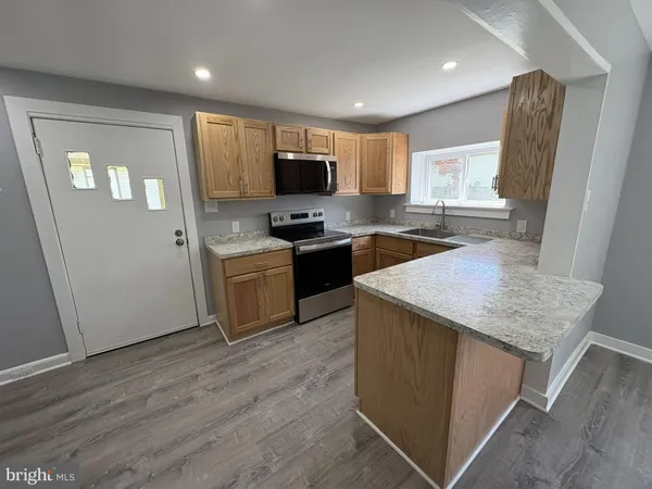 $325,000 | 3541 Mount Road, Aston, PA 19014