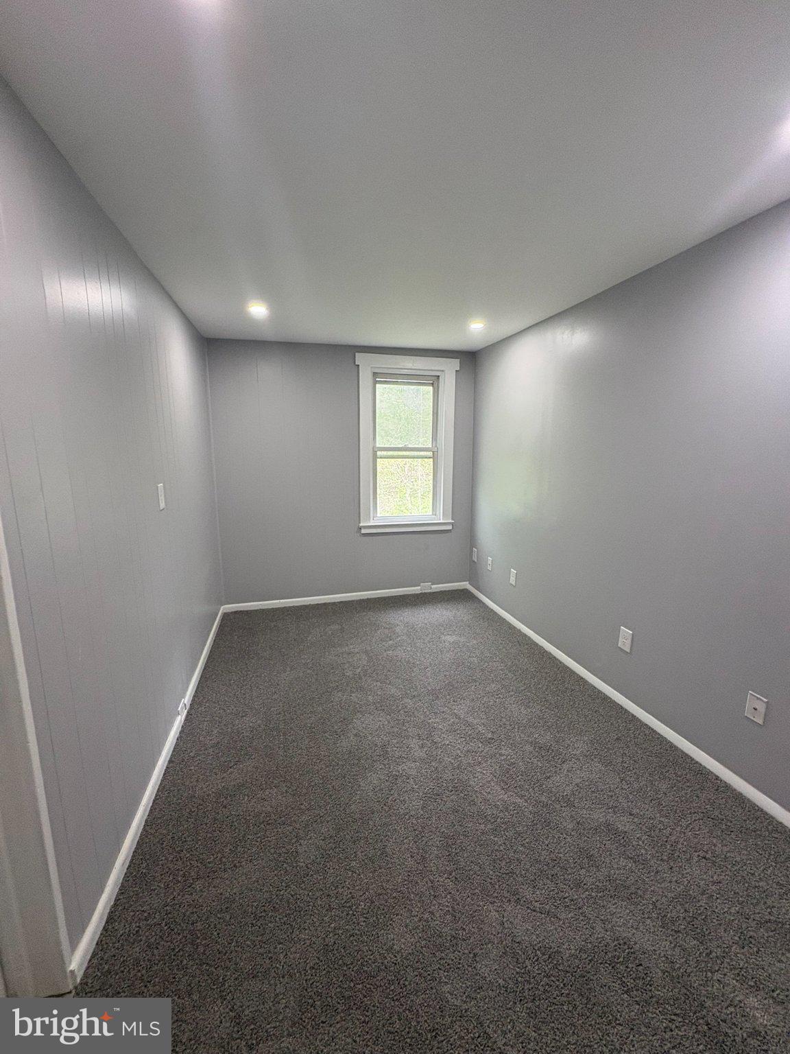 3541 Mount Road Aston, PA 19014 - Photo 7 of 14 Bright and airy blank canvas room.